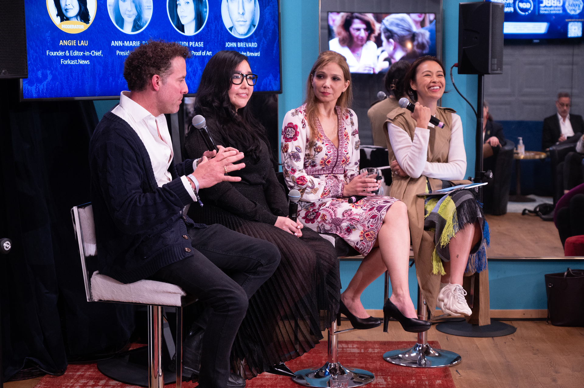 Blockchain Central Davos (January 2022) photo 645
