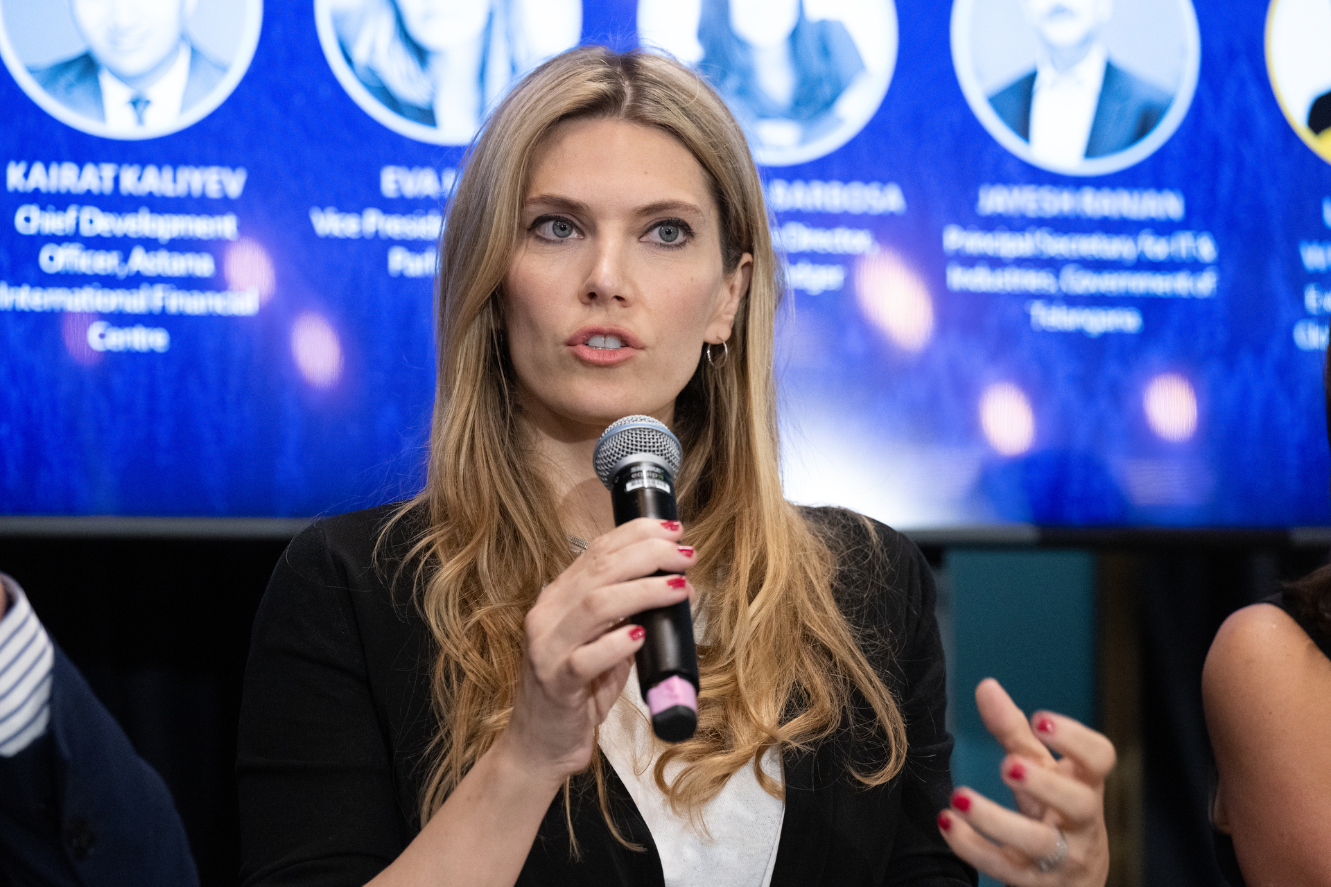Blockchain Central Davos (January 2022) photo 212