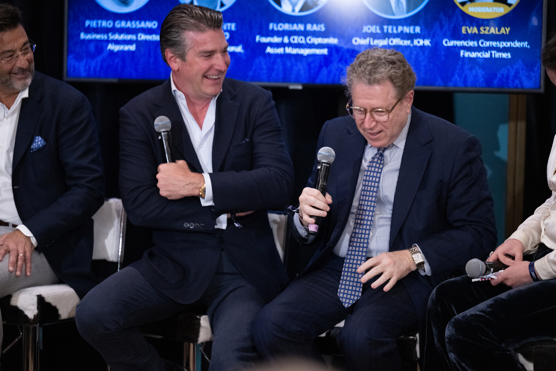 Blockchain Central Davos (January 2022) photo 932