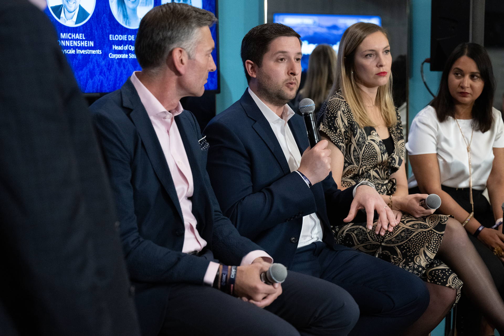 Blockchain Central Davos (January 2022) photo 467