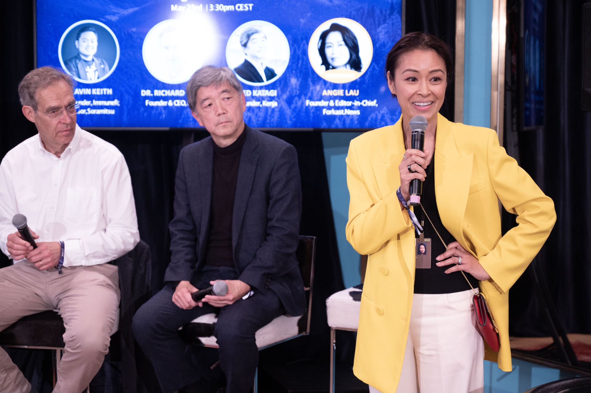 Blockchain Central Davos (January 2022) photo 610