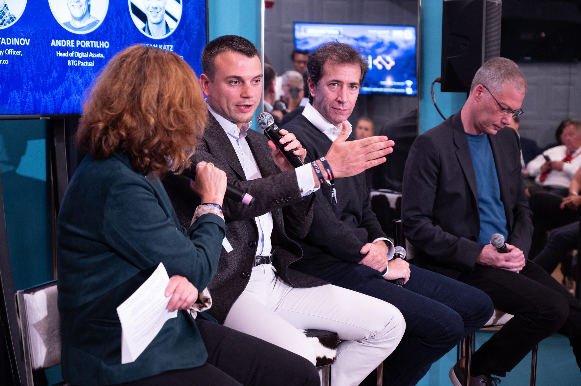 Blockchain Central Davos (January 2022) photo 634