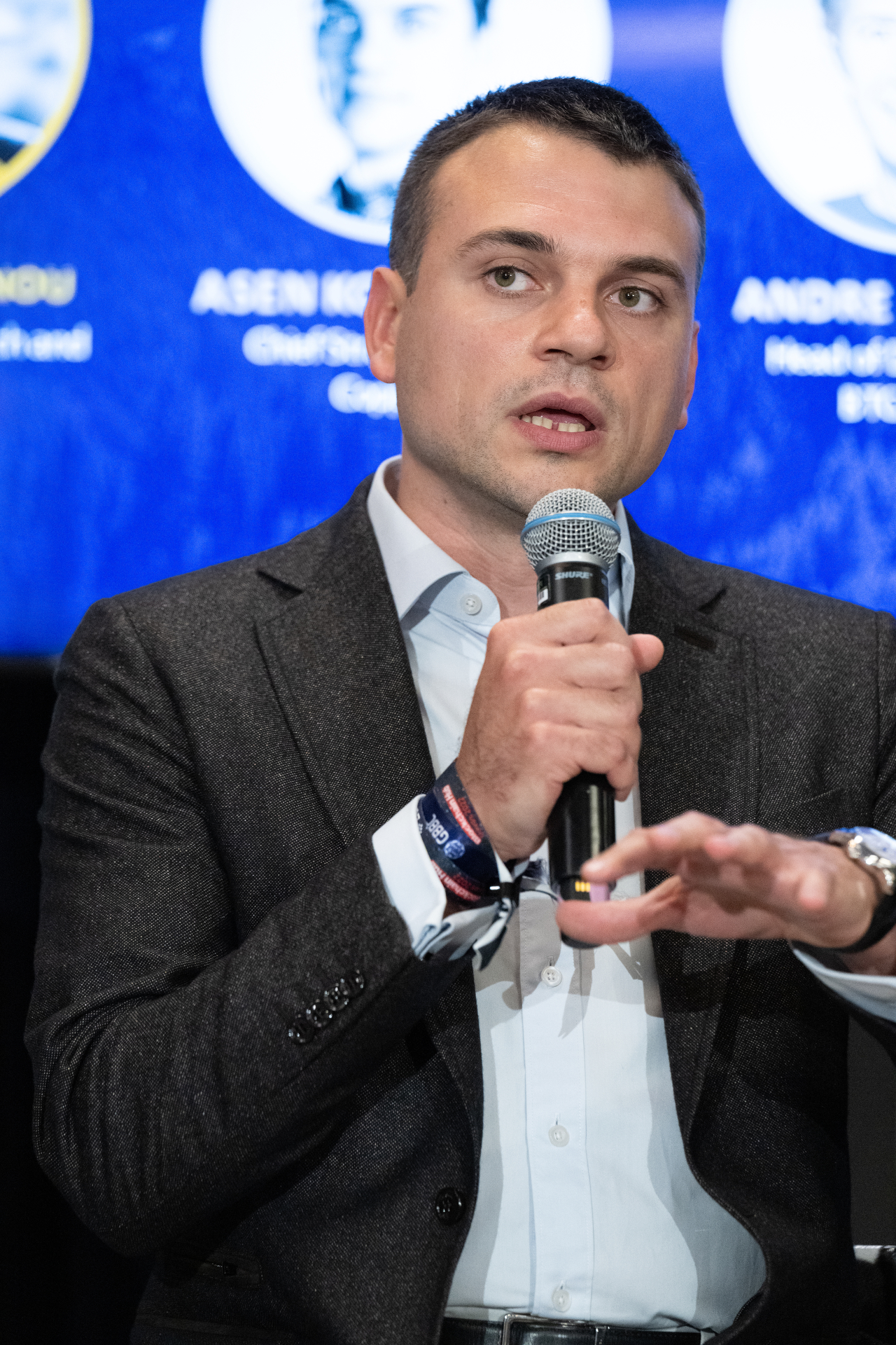 Blockchain Central Davos (January 2022) photo 423